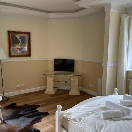 Tatil Evi Zentrales Wohnen Auf Zeit Naehe Hauptbahnhof Und Innenstadt Lübeck